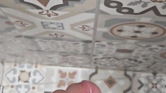 В душе       